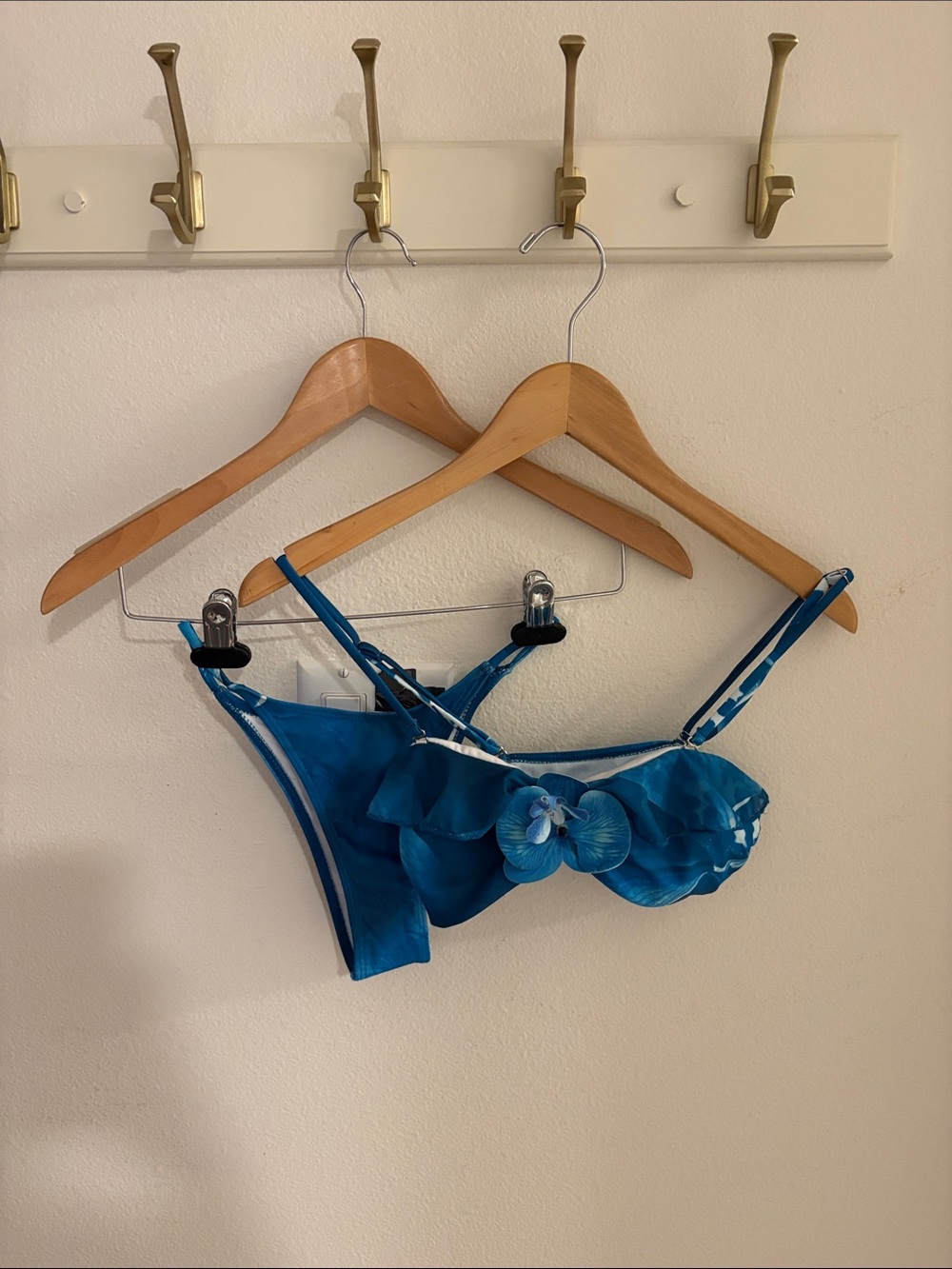 Blue Floral Accent Women's Bikini Top